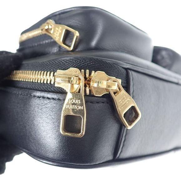 Louis Vuitton Utility Cross Bag Body Bag Calfskin Black Gold - Picture 11 of 12